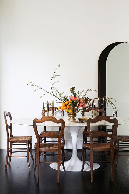 traditional-dining-table-antique-chairs