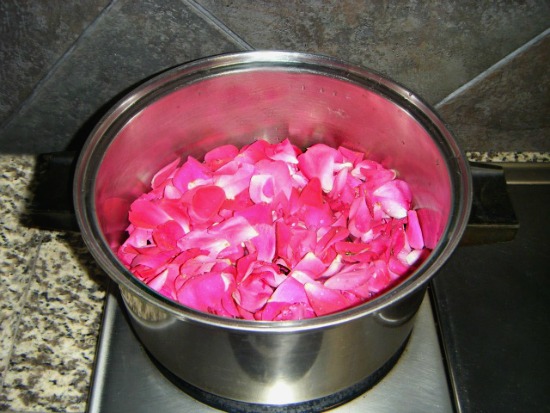 rose-petal-simmer1