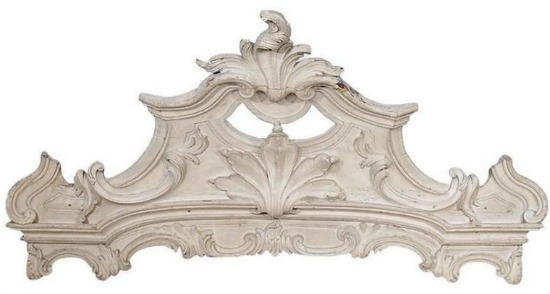 decorative wooden cornice