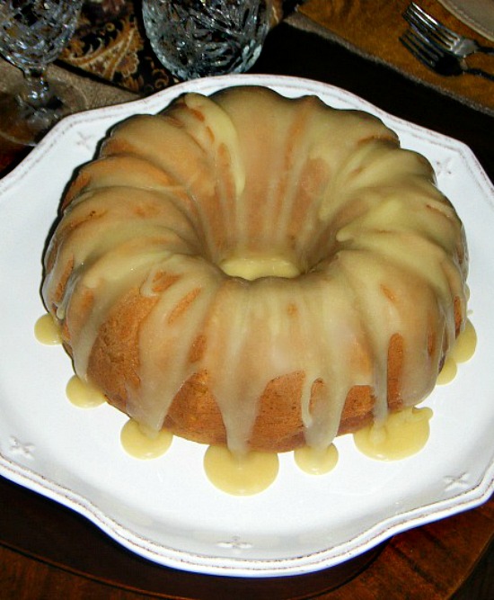 pumpkin-spice-Bundt-cake-crown-royal-caramel-icing