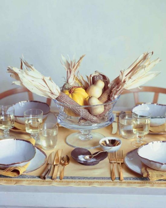thanksgiving-table-traditional