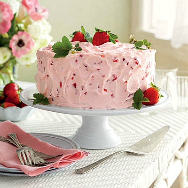 strawberry-lemonade-layer-cake-l