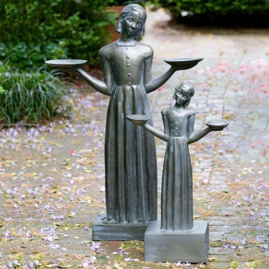 bird-girl-statue