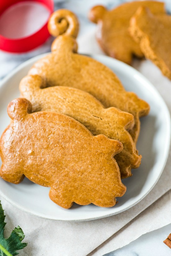 Marranitos-Mexican-gingerbread-pigs-small
