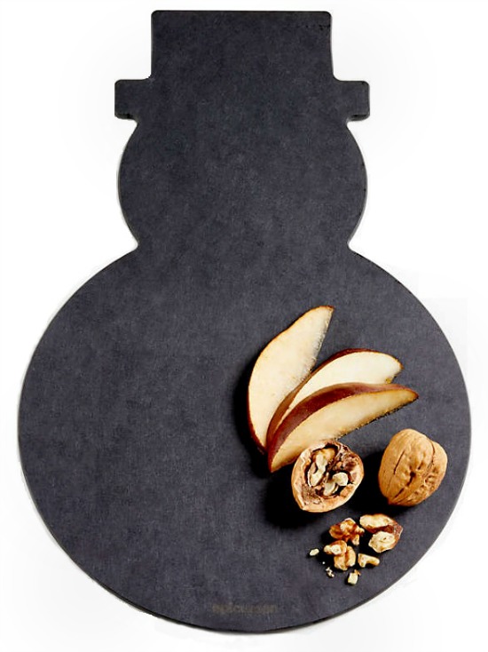 snowman-shaped-cutting-cheese-board
