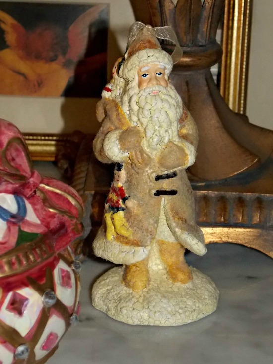 old-world-santa-figurine-1