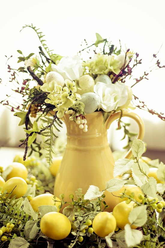 decorative-lemon-arrangement