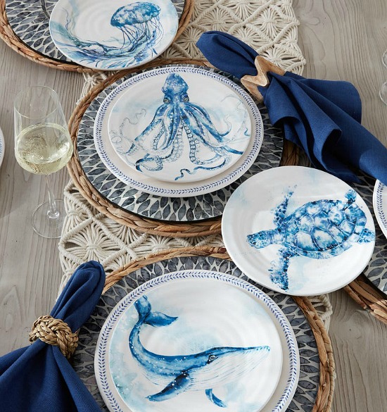 coastal-plates-blue-white