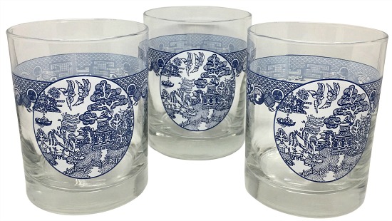 blue-white-chinoiserie-glasses-set-of-3
