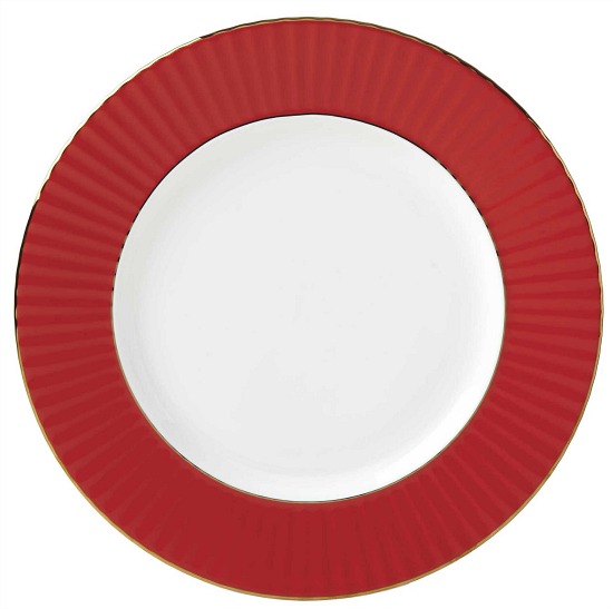 red-dinner-plate