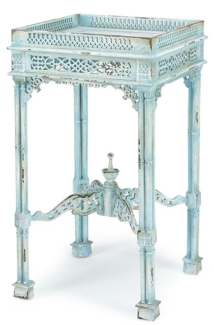 Chippendale-end-table