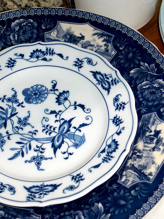 blue-white-plates