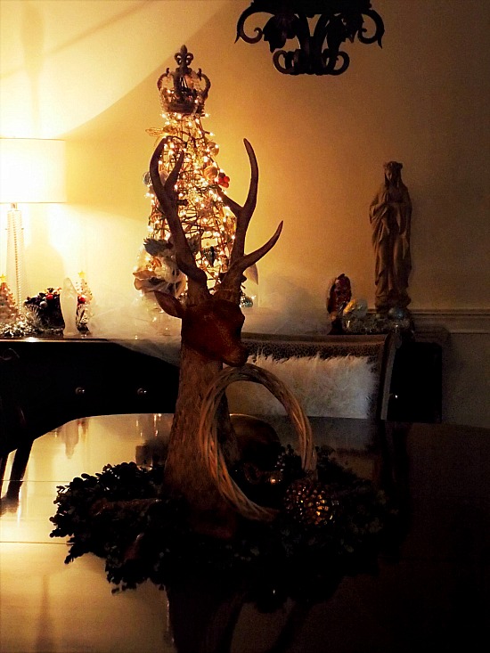 dining-table-Christmas
