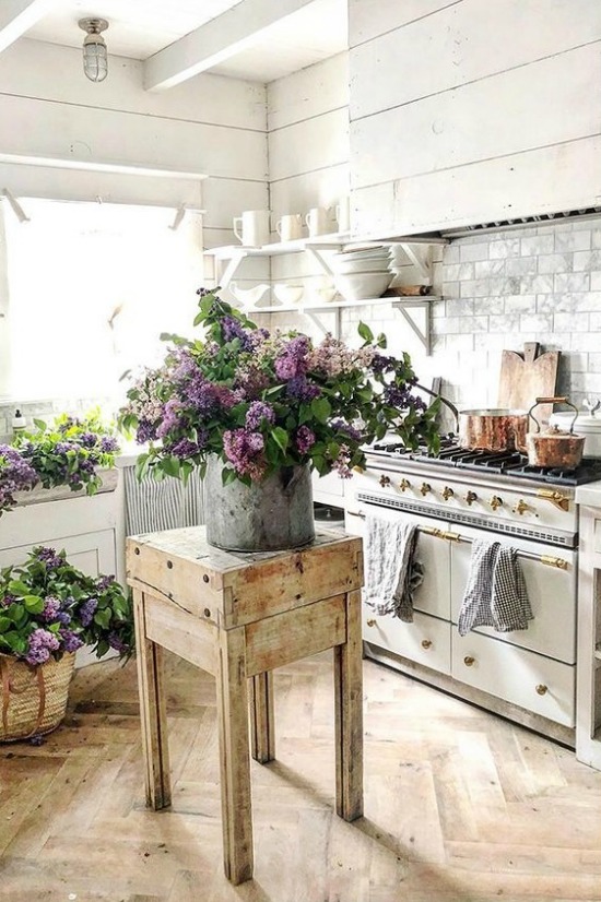 lilacs kitchen