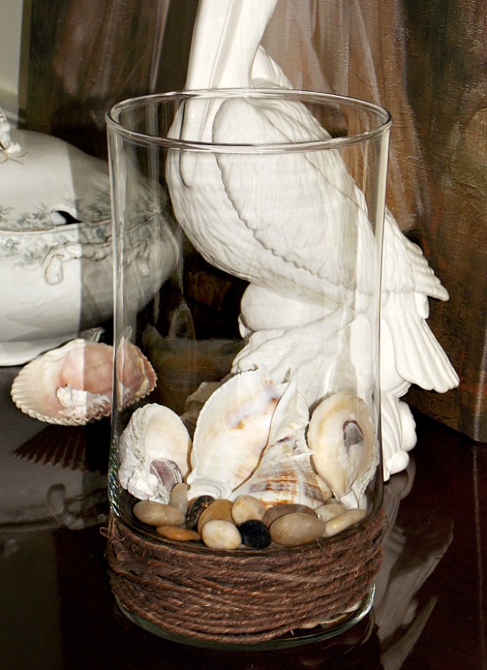 rope-wrapped-glass-vase-with-shells