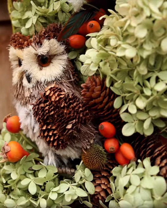 owl-wreath-Garden-Answer