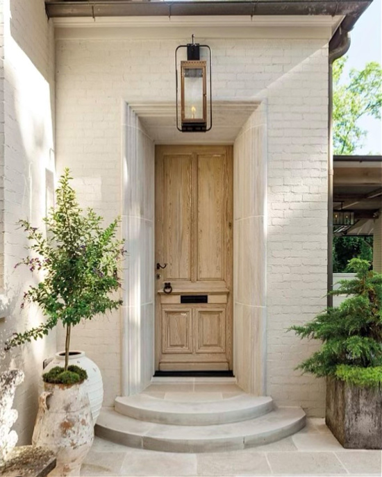 exterior-entryways-Milieu-magazine-Jeffrey-Dungan-Architects-photo-Leslee-Mitchell