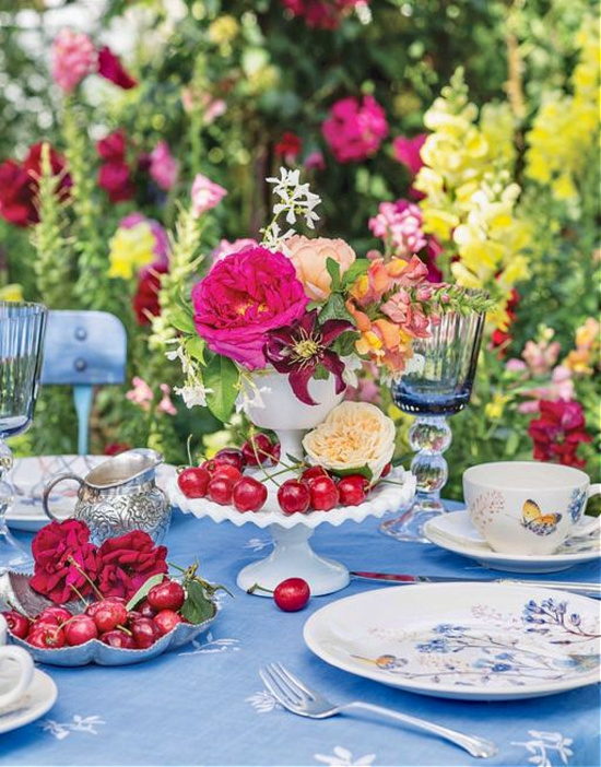 summer-tablescape-pink-roses-Southern-Lady-Magazine