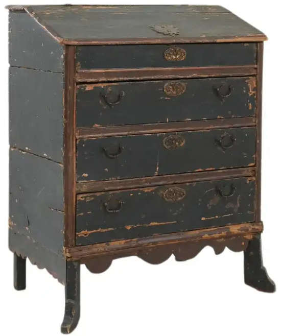 19th Century Portuguese Chest of Drawers