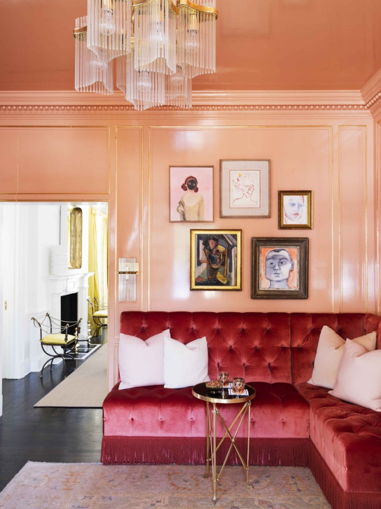 peachy-pink-walls-sofa