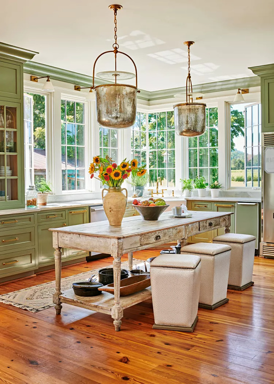 summer-green-kitchen-cabinet-color