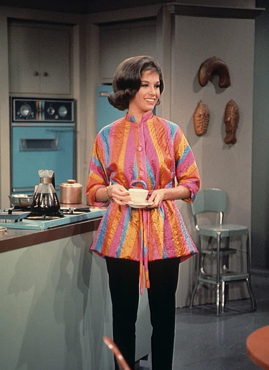 Dick-Van-Dyke-show-kitchen-Mary-Tyler-Moore