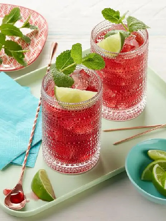 tart-cherry-hibiscu-refresher