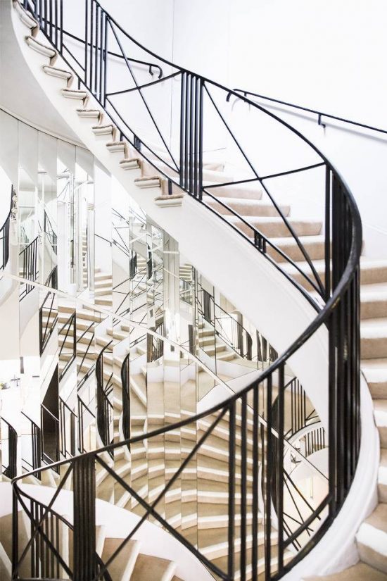 Chanel-staircase-color