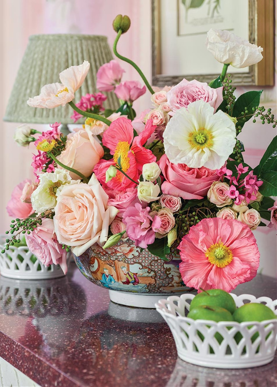 pink-brillianthus-icelandic-poppies-pink bouvardia-garden-roses-flower-arrangement