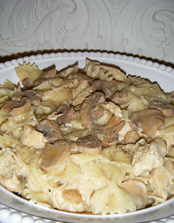 creamy chicken mushroom pasta