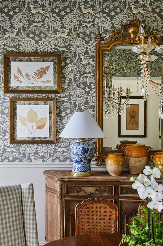 Wallpaper: A Classic Choice — Places In The Home