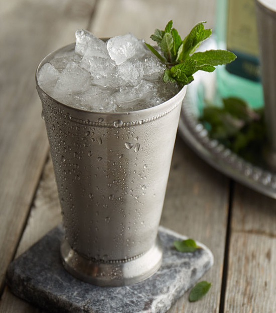 mint-julep-cup-crushed-ice