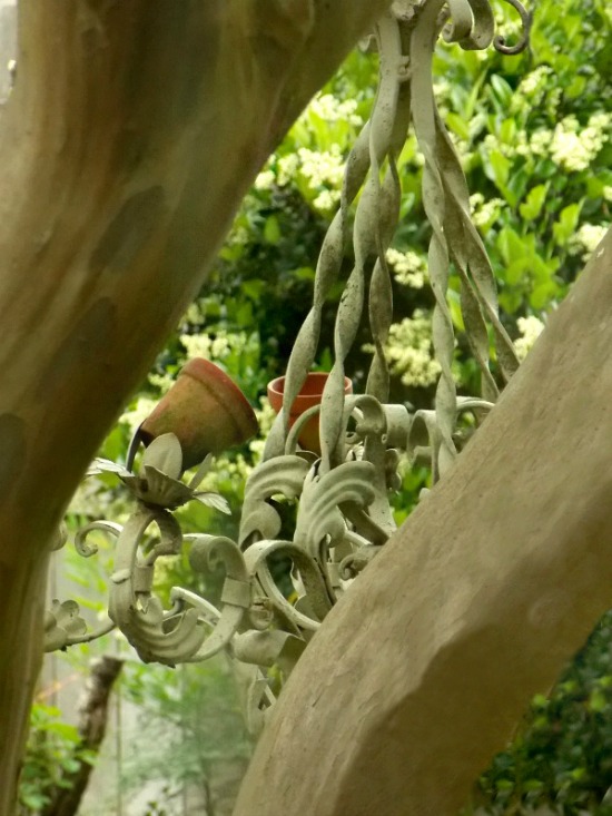 bird-feeder-chandelier