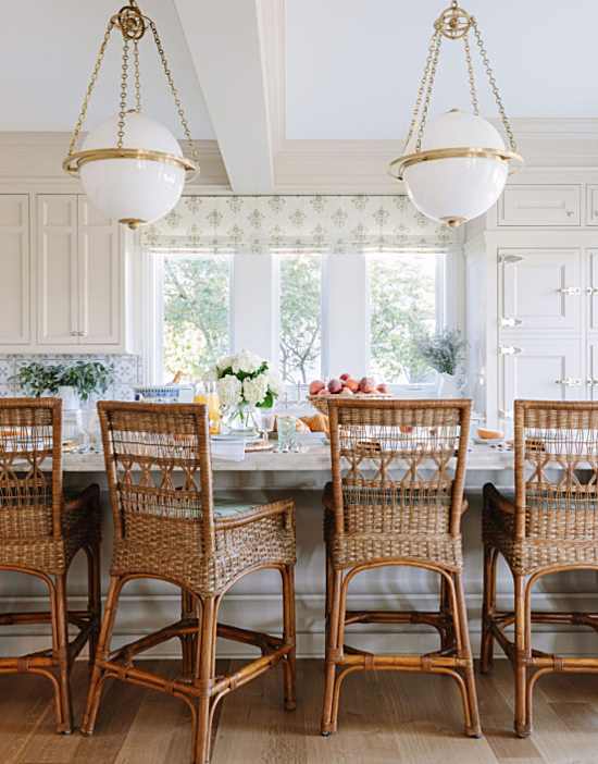 french-island-with-rattan-counter-stools