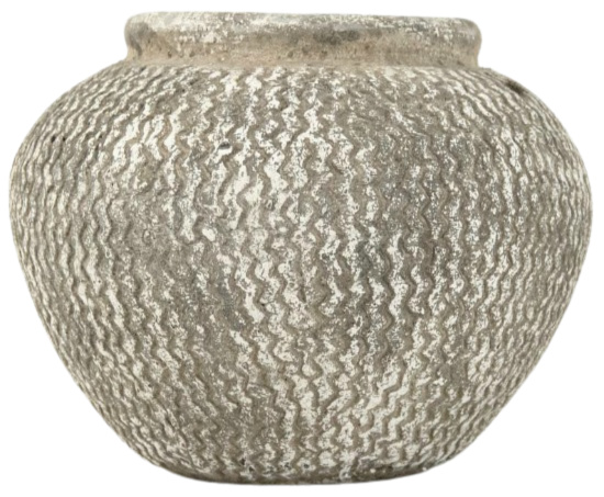 distressed-grey-zentique-vase