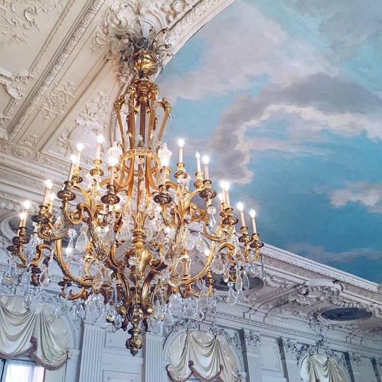blue-sky-ceiling-chandelier
