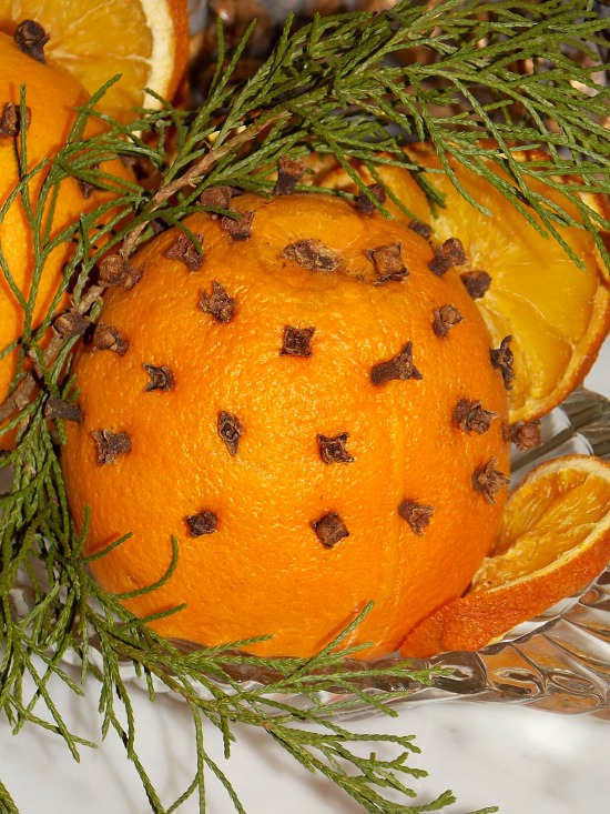 cloves-oranges-cedar