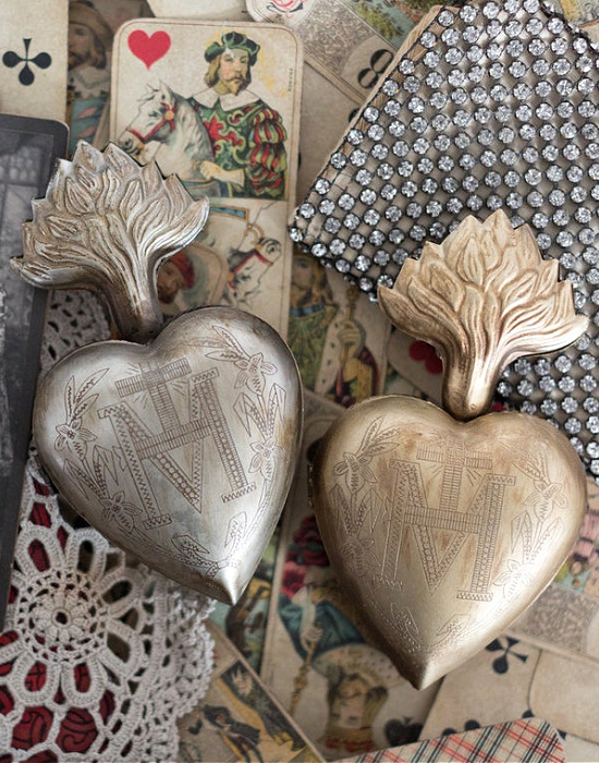 Sacred Heart, Milagro Heart, Large Gold Heart Box, Catholic Heart, Prayer Box