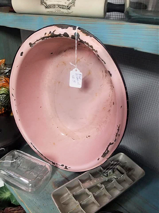 pink-enamel-bowl-Washington-school-antiques